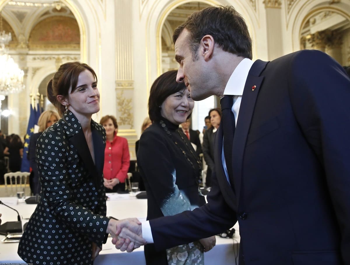 Эмма Уотсон встретилась с президентом Франции Макроном и его женой